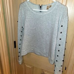 Forever 21 Exclusive sz M Sweatshirt with zipper and rivots